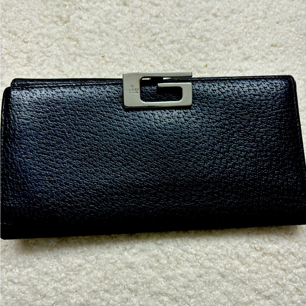 100 percent Authentic Gucci Tom Ford Wallet